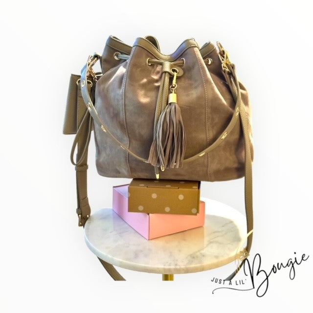 Faux Suede Bucket Bag (Just A Lil' Bougie Collection) – Loyal Intent